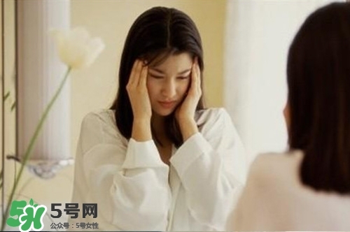 抑郁癥有哪些癥狀？哪些人易患抑郁癥？