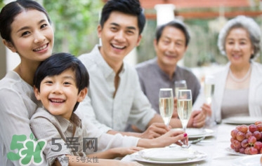 經(jīng)常頭痛是怎么回事？經(jīng)常頭痛怎么辦