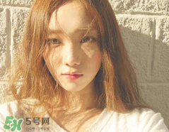 李圣經(jīng)同款美瞳 李圣經(jīng)美瞳什么牌子？