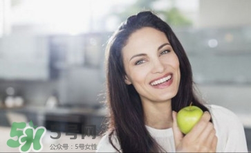 經(jīng)期頭痛惡心是怎么回事？經(jīng)期頭痛的治療方法