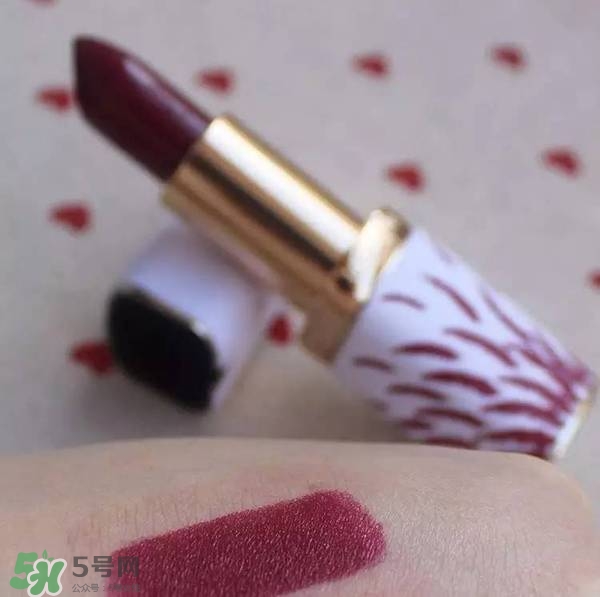 艾瑪口紅什么牌子？艾瑪沃特森口紅色號試色