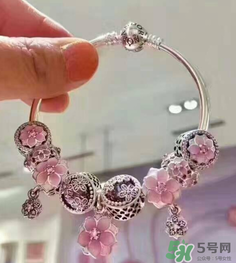 潘多拉2017新品桃花手鏈多少錢？pandora新品桃花手鏈正品價格