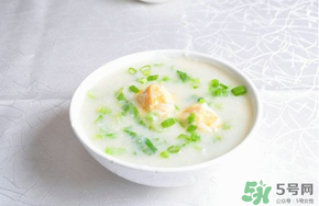 薺菜可以煮粥嗎？薺菜粥怎么做好吃？