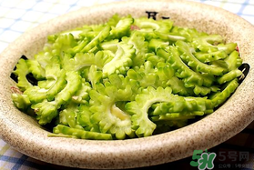 苦瓜和薺菜能一起吃嗎？薺菜和苦瓜能一起炒嗎？