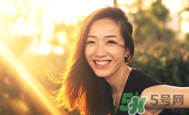 女人熬夜怎么保養(yǎng)皮膚？女人熬夜吃什么補品好？