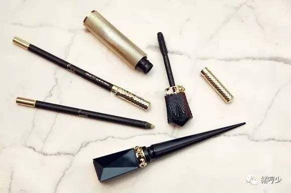 cl眼線液多少錢？Christian Louboutin眼線液色號(hào)試色
