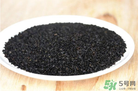 薺菜和芝麻能一起吃嗎？薺菜可以摻芝麻葉吃嗎？