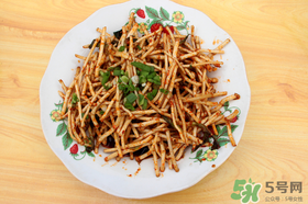 薺菜和魚(yú)腥草能一起吃嗎？薺菜和魚(yú)腥草可以同時(shí)泡茶嗎？