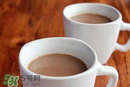 阿華田熱量高嗎？一杯阿華田有多少熱量？