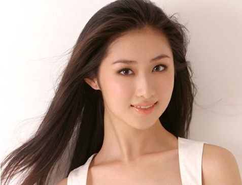 女人怎樣預(yù)防長(zhǎng)斑？女人怎么預(yù)防長(zhǎng)斑