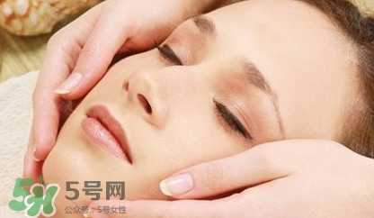 女人怎樣預(yù)防長(zhǎng)斑？女人怎么預(yù)防長(zhǎng)斑
