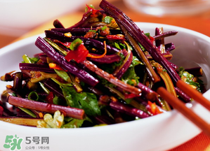 蕨菜什么人不能吃？哪些人不能吃蕨菜？