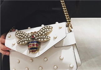 gucci蜜蜂包正品多少錢？gucci古馳蜜蜂珍珠包專柜價(jià)格