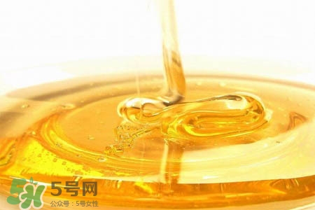 過敏性鼻炎可以吃蜂蜜嗎？過敏性鼻炎能不能吃蜂蜜？