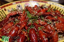 吃小龍蝦喝什么飲料？小龍蝦配什么飲料最好？