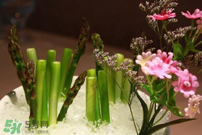蘆筍花能吃嗎？蘆筍上面的花能吃嗎？
