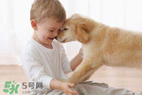 眼睛抽搐是什么引起的？眼睛抽搐怎么回事