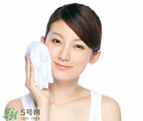 熱毛巾敷臉要幾分鐘？熱毛巾敷臉要多久？