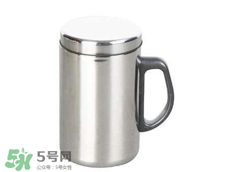 玻璃杯喝水安全嗎？玻璃杯喝水安不安全