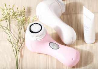 clarisonic洗臉?biāo)⑺㈩^哪種好？科萊麗洗臉?biāo)⑺㈩^怎么裝？