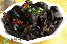 哺乳期能吃黑木耳嗎？哺乳期吃木耳會(huì)回奶嗎？