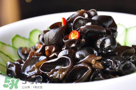 坐月子能吃黑木耳嗎？產(chǎn)婦可以吃黑木耳嗎？