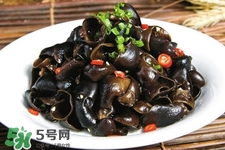 尿酸高可以吃黑木耳嗎？ 尿酸高的能吃木耳嗎？	