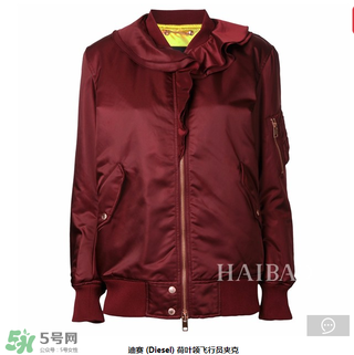白百合紅色外套是什么牌子？白百合紅色外套是哪個(gè)品牌？
