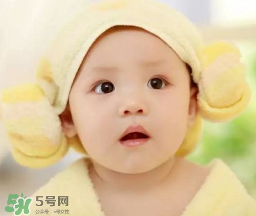 嬰兒濕疹是什么引起的？嬰兒濕疹是什么原因