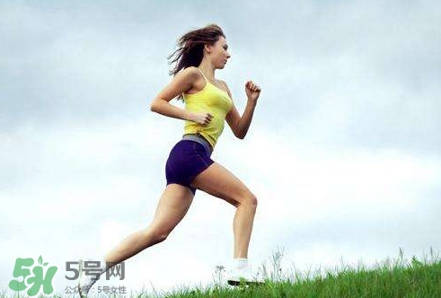 女生馬甲線怎么練？馬甲線多久能練出來
