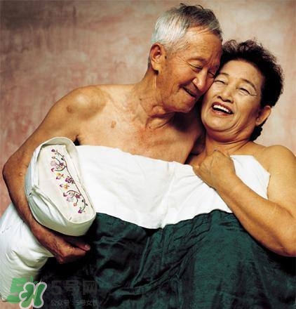 老年人還能性生活嗎？老年人的性生活需要注意什么？