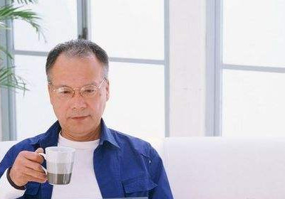 中老年人補鈣什么時間最好？中老年人補鈣注意事項