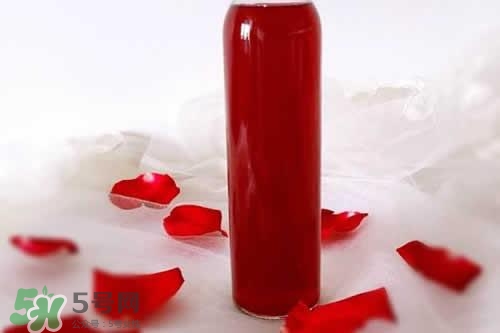 玫瑰水可以天天用嗎？玫瑰水多久用一次比較好？