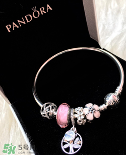 潘多拉桃花系列什么寓意？pandora桃花系列的寓意是什么？