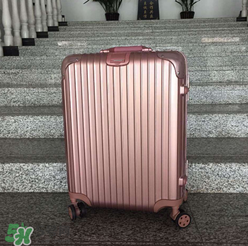 日默瓦和新秀麗哪個(gè)好？rimowa和新秀麗拉桿箱哪個(gè)更好？