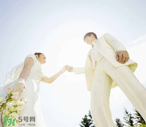 2017年5月哪天結(jié)婚好？2017年5月結(jié)婚黃道吉日