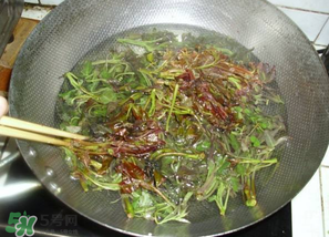 香椿為什么要焯水？香椿怎么焯水？