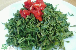 香椿不焯水能吃嗎？香椿不燙能吃嗎？