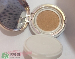 ysl蕾絲氣墊粉餅怎么用？ysl超模蕾絲氣墊粉餅使用方法