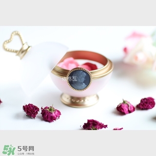 拉杜麗花瓣腮紅多少錢(qián) 拉杜麗花瓣腮紅專(zhuān)柜價(jià)格