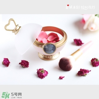 拉杜麗花瓣腮紅多少錢(qián) 拉杜麗花瓣腮紅專(zhuān)柜價(jià)格
