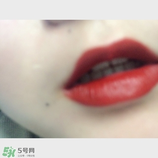 辣椒紅是什么顏色？辣椒紅口紅色號試色