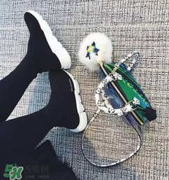 今年流行乾隆皇帝的鞋是什么牌子？乾隆皇帝同款鞋是哪個品牌？