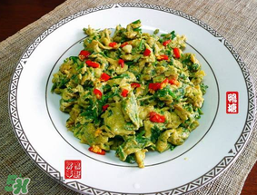 香椿可以炒鵝蛋嗎？香椿和鵝蛋能一起吃嗎？