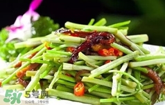 水芹菜怎么吃？水芹菜的做法