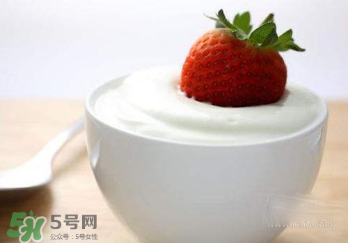 過(guò)期酸奶可以做面膜嗎？過(guò)期酸奶能不能做面膜？
