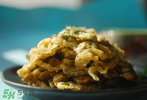 香椿能和魚(yú)一起吃嗎？香椿和魚(yú)能一起吃嗎？