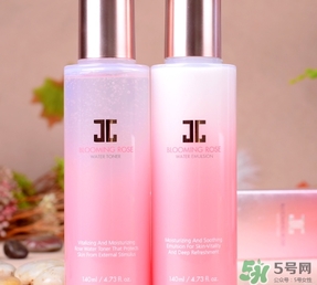 jayjun水乳套盒粉色藍(lán)色那個好？jayjun水乳粉色藍(lán)色區(qū)別