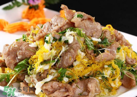 香椿和羊肉能一起吃嗎？香椿和羊肉一起吃了會(huì)怎樣？