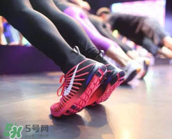 nike是哪個(gè)國(guó)家的品牌？耐克是哪里生產(chǎn)的？